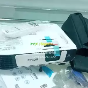 Epson Projector Model name:  EB-S41    Has bag and Remote Hardware interface: VGA, USB, H Price in Ethiopia